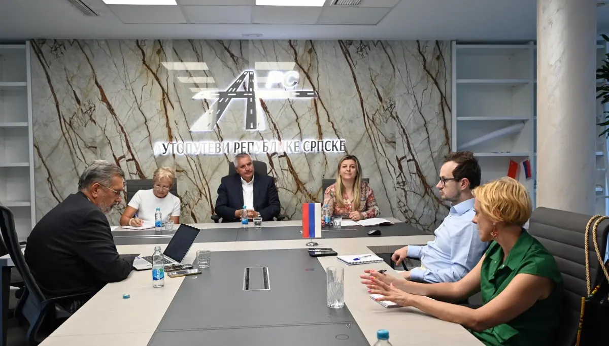 састанак са ЕБРД насловна.jpg